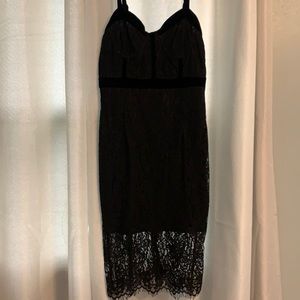 Lace velvet trim dress